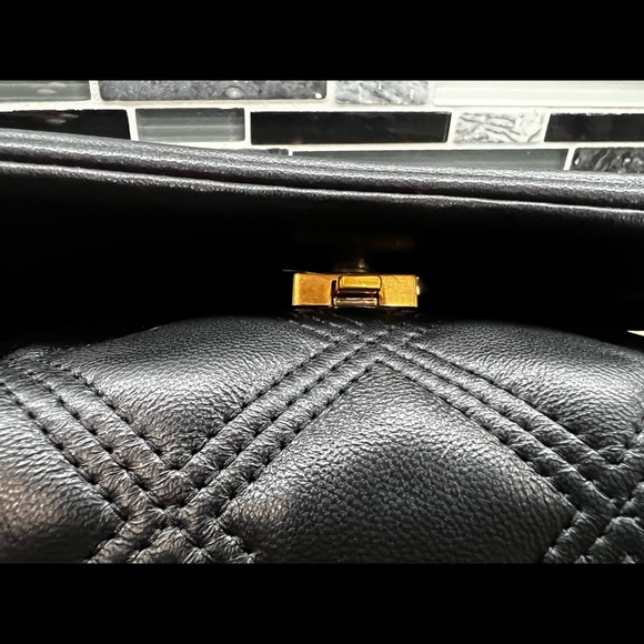 Tory Burch Fleming Convertible Shoulder Bag (Black) NOT FOR SALE - Picture 4 of 13